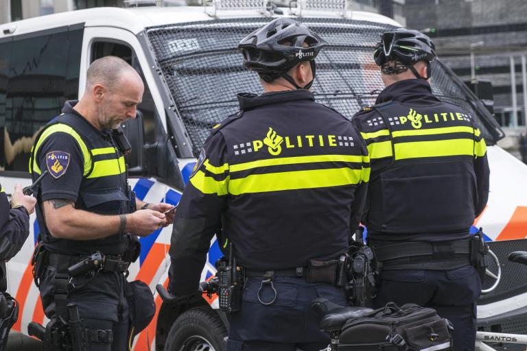 Politie: “Pas op voor potentieel lekkere pilsjes”